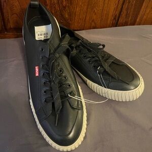 Stylish Levi’s Men’s 10, Women’s 11.5 Black Lace Up Anakin Shoes, new with tag